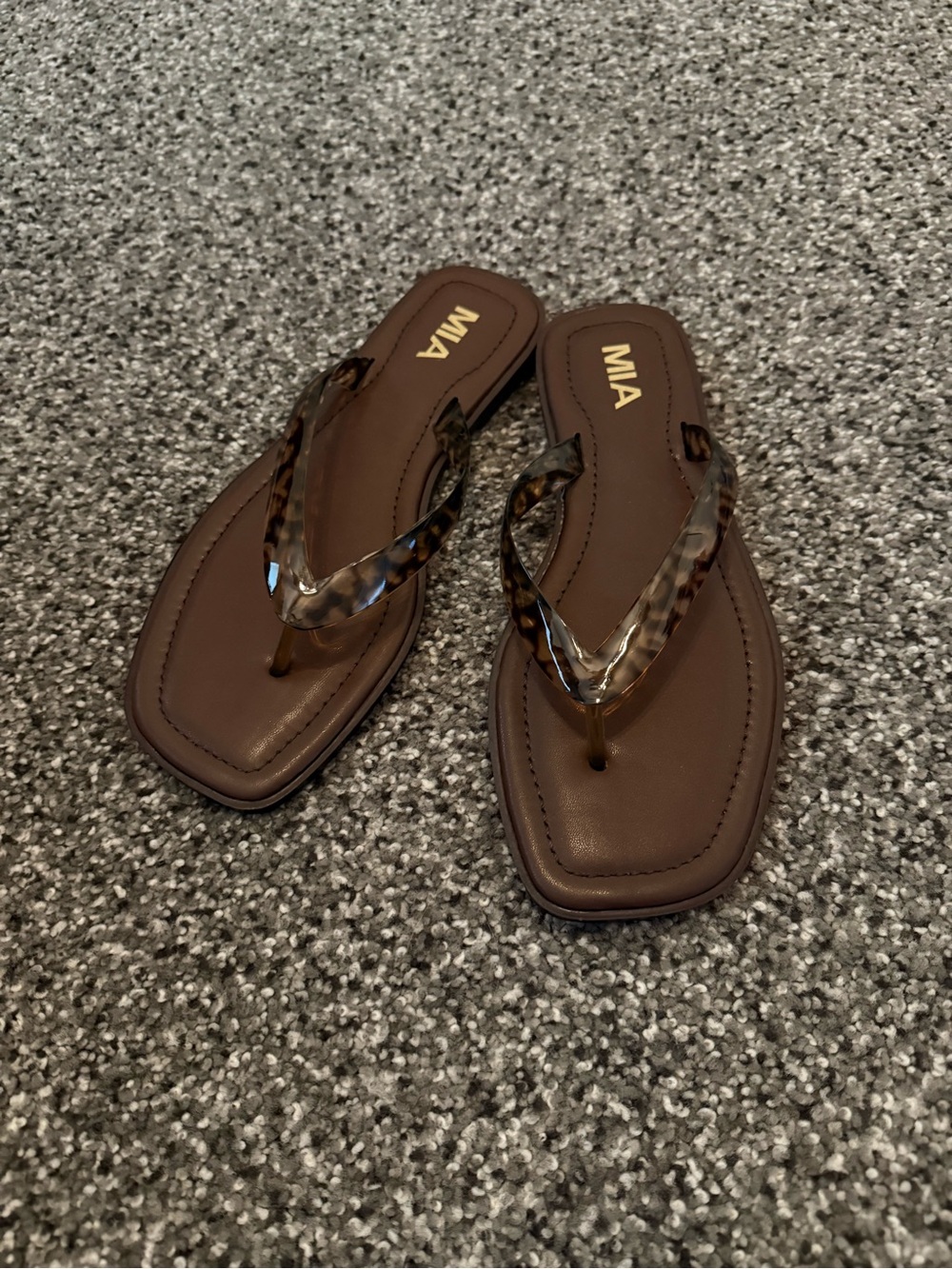 Womens new Mia sandals size 7